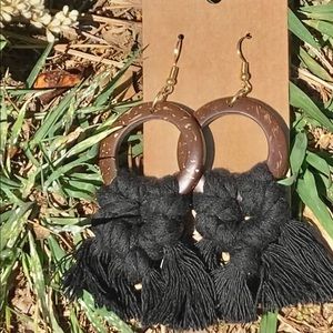 Wooden black macrame earrings